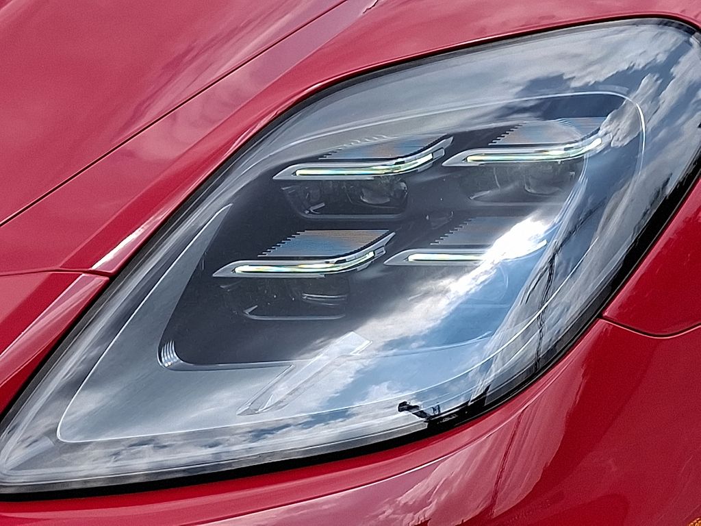Thumbnail: 2025 Porsche Panamera - 11