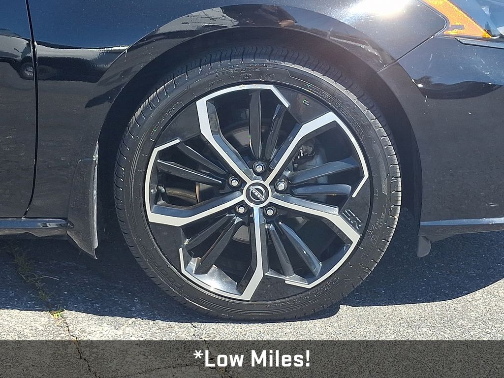 2023 Nissan Altima 2.5 SR Black at South Hills Kia
