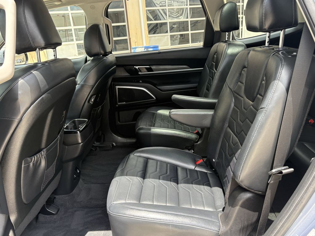 2020 Kia Telluride SX Silver at Bravo Nissan