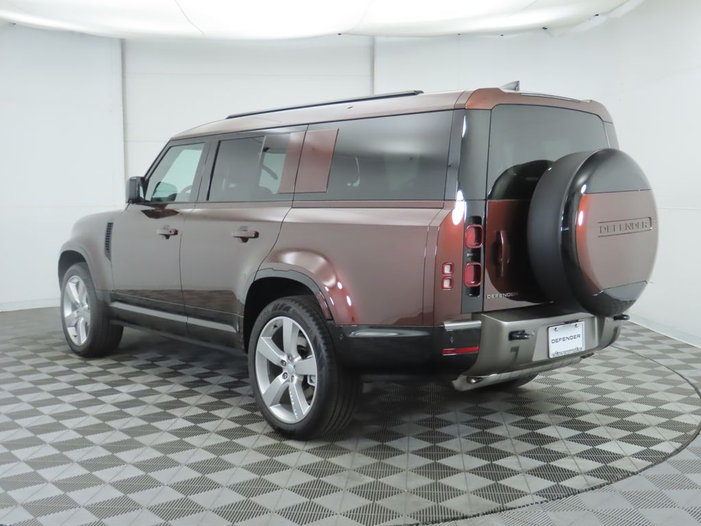 Thumbnail: 2025 Land Rover Defender - 7