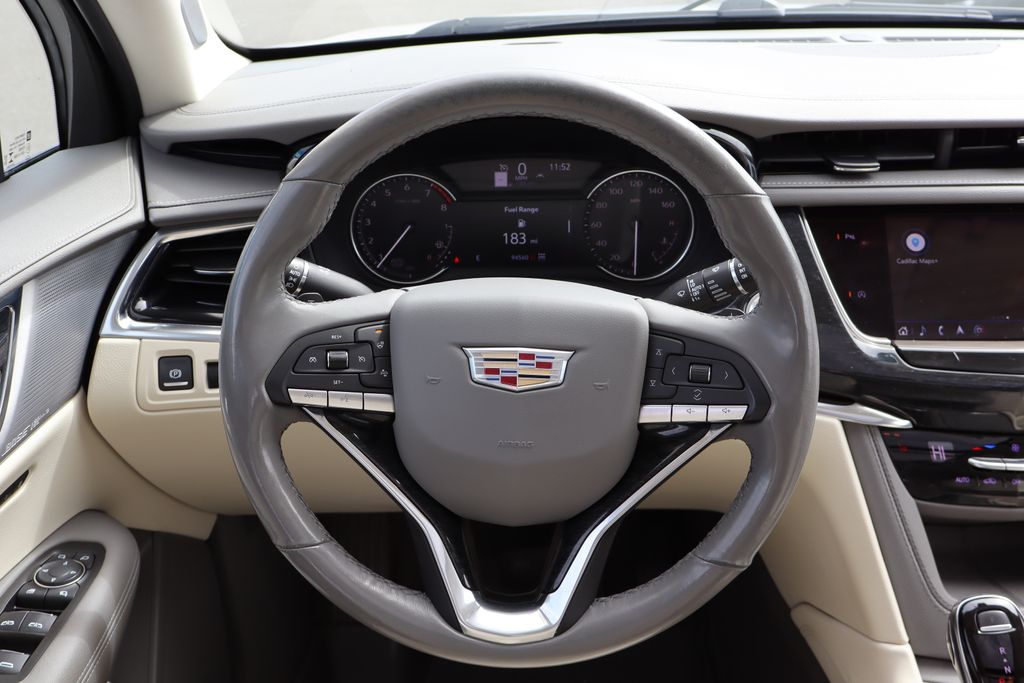 2022 Cadillac XT6 Premium Luxury photo