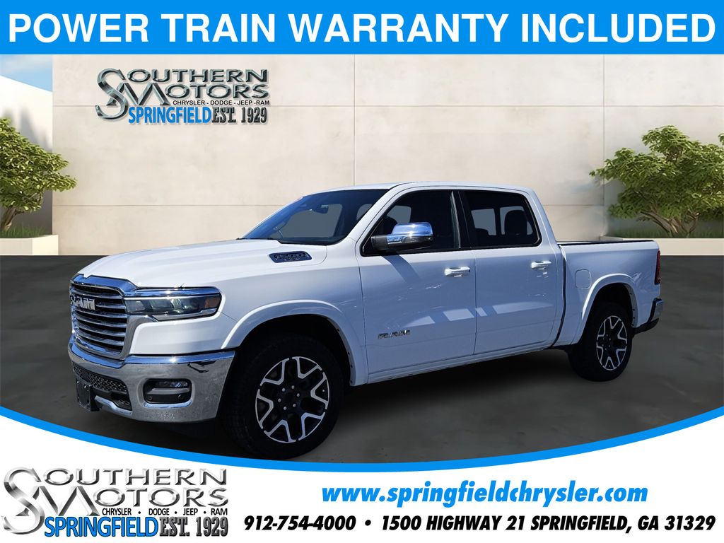 2025 RAM 1500 Laramie Crew Cab 4WD