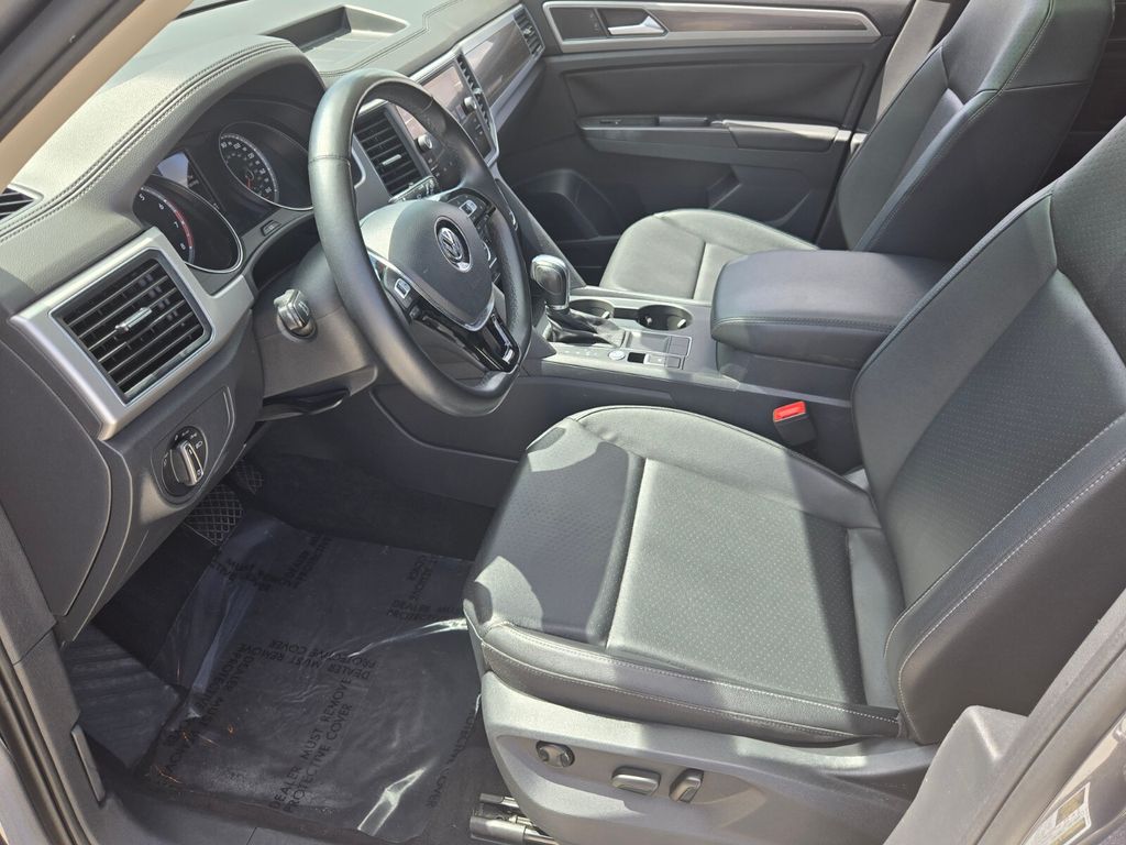 2019 Volkswagen Atlas - $16,866
