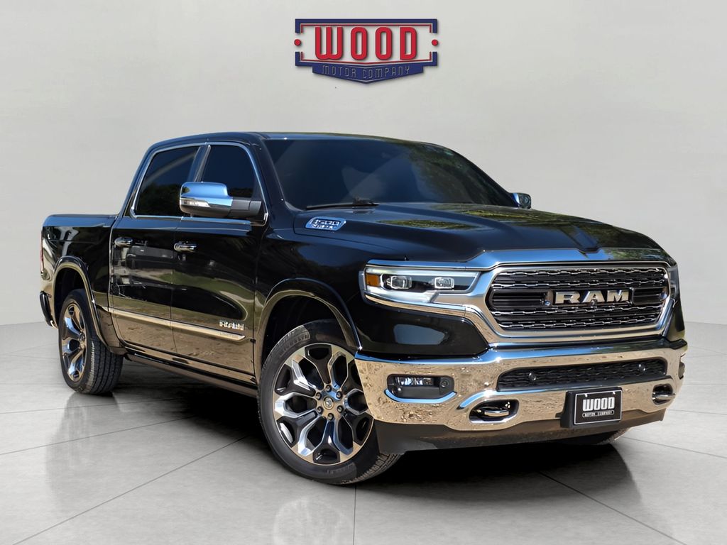 Diamond Black Crystal Pearlcoat 2019 RAM 1500 Pickup Truck Four-Wheel Drive 8-Speed Automatic
