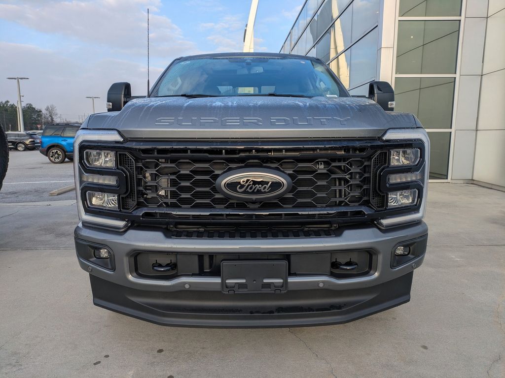 2025 Ford F-250 LARIAT