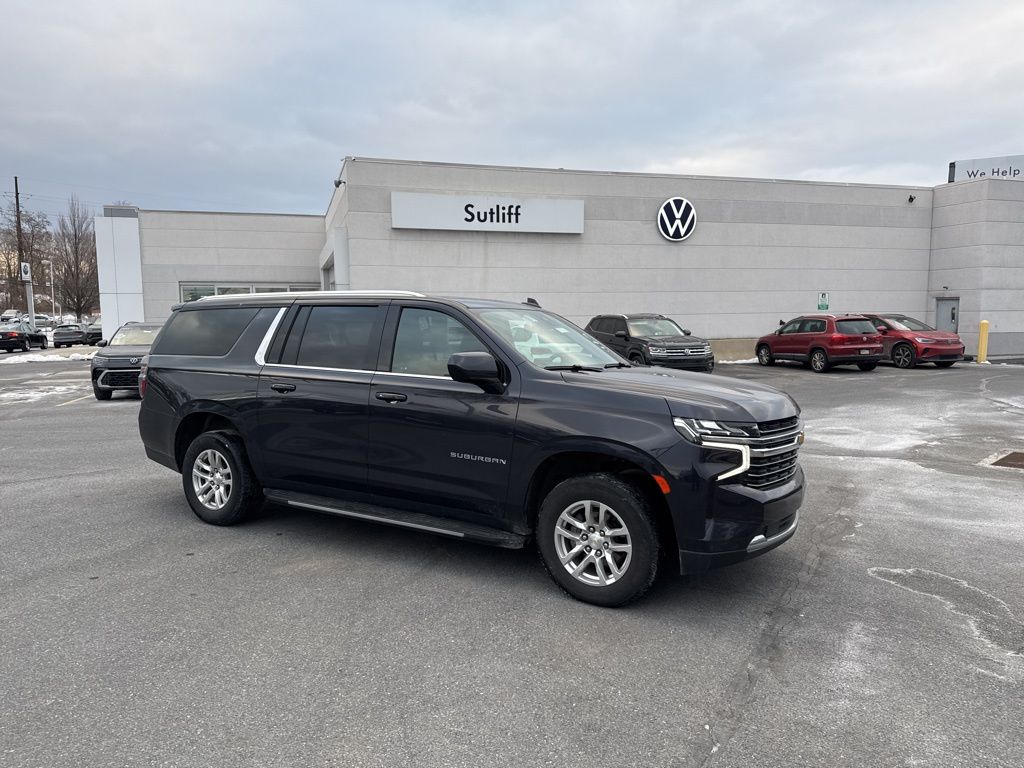 2024 Chevrolet Suburban LT 4WD