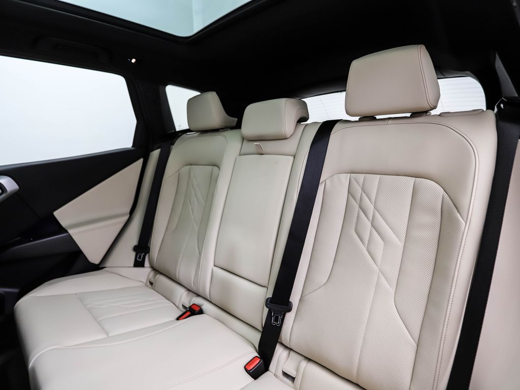 Thumbnail: 2026 BMW X3 - 24
