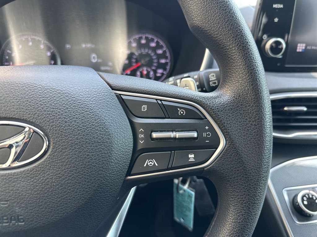 2022 Hyundai Santa Fe SE 15