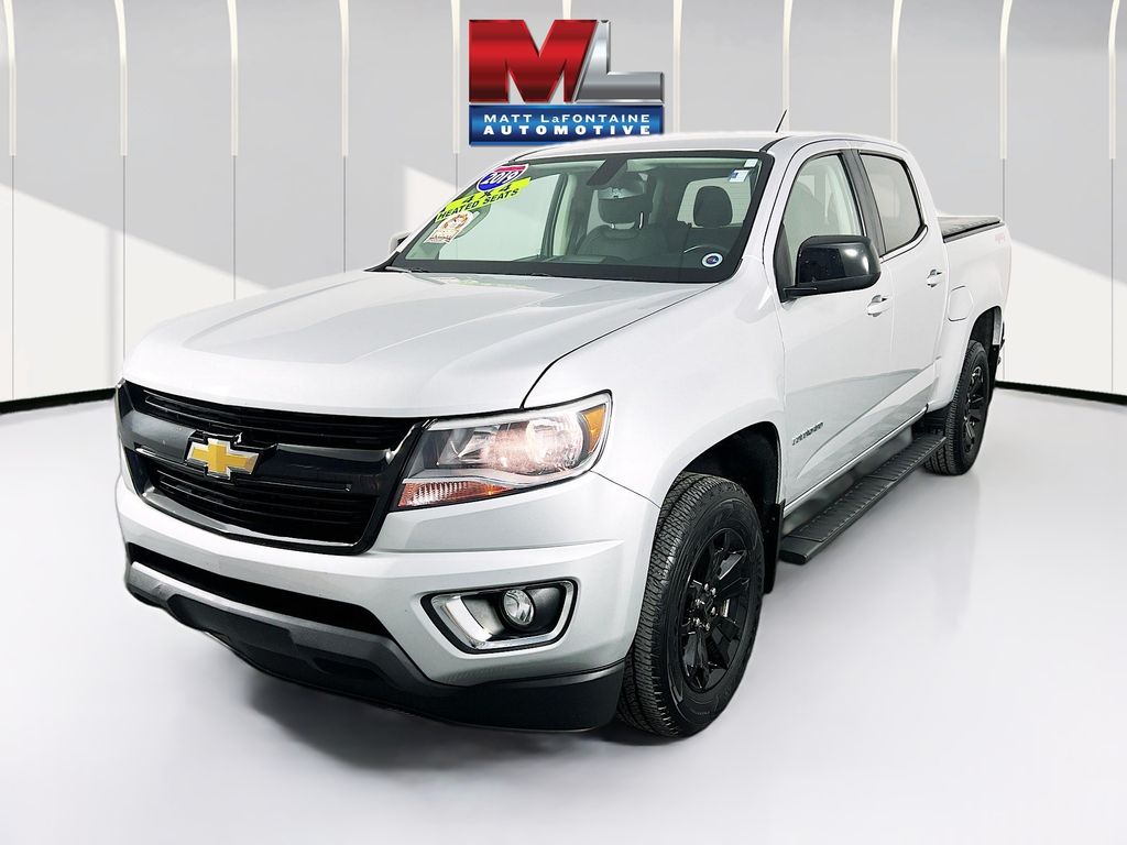 Silver Ice Metallic 2019 Chevrolet Colorado LT Crew Cab 4WD Pickup Truck Four-Wheel Drive 8-Speed Automatic