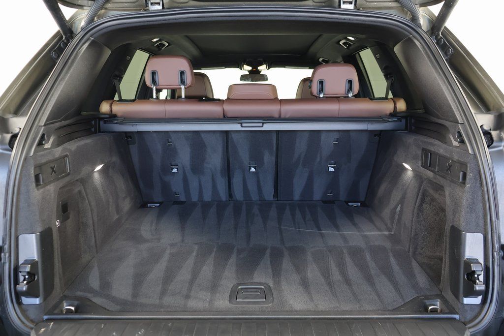 Thumbnail: 2023 BMW X5 - 14