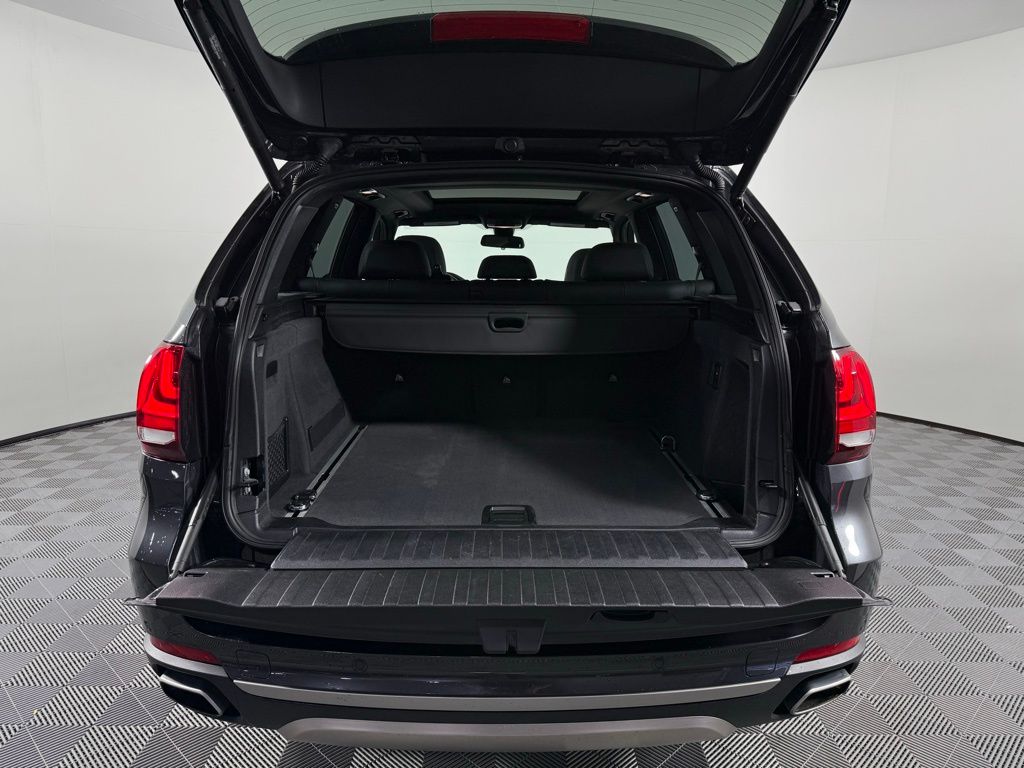 Thumbnail: 2018 BMW X5 - 22