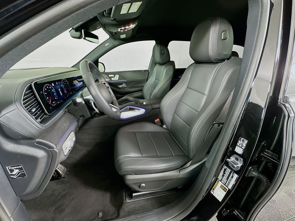 Thumbnail: 2025 Mercedes-Benz GLS - 21