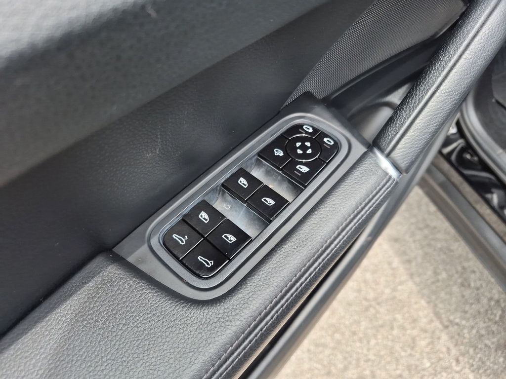 Used Car 2019 Porsche Cayenne  S For Sale Under $35,000 In Austin, Texas