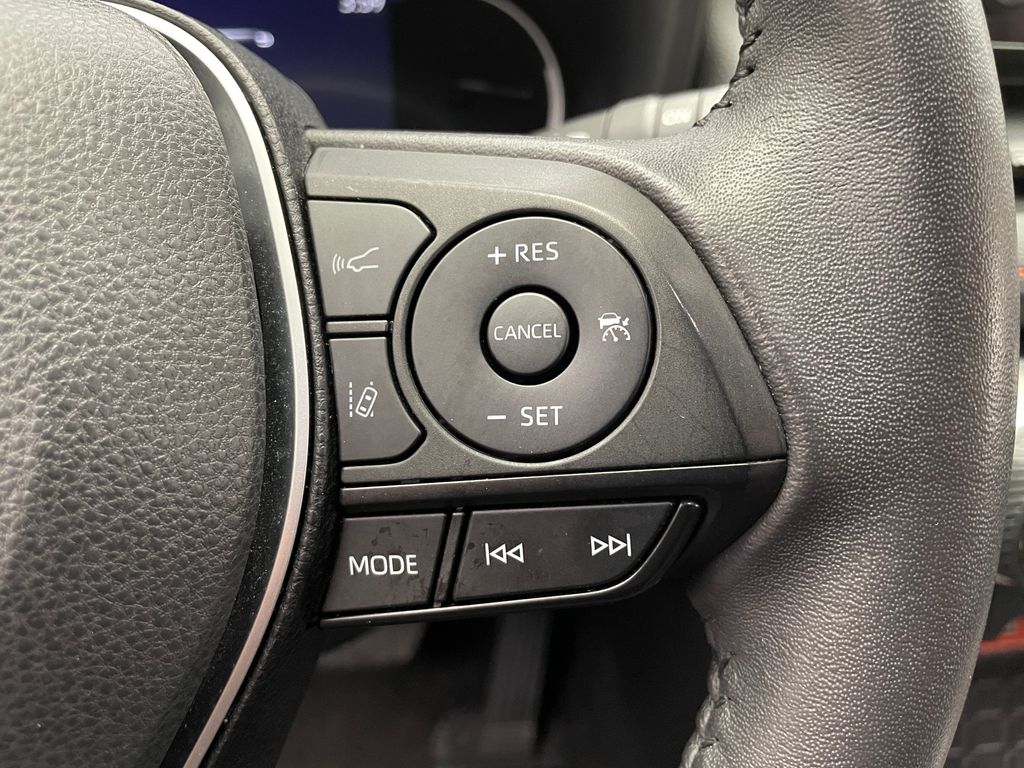 2023 Toyota RAV4 Adventure 24