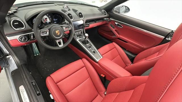 Thumbnail: 2025 Porsche 718 Boxster - 4