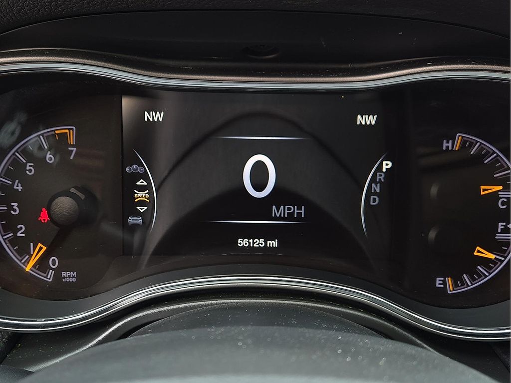 Used 2020 Jeep Grand Cherokee For Sale in Farmington, AR