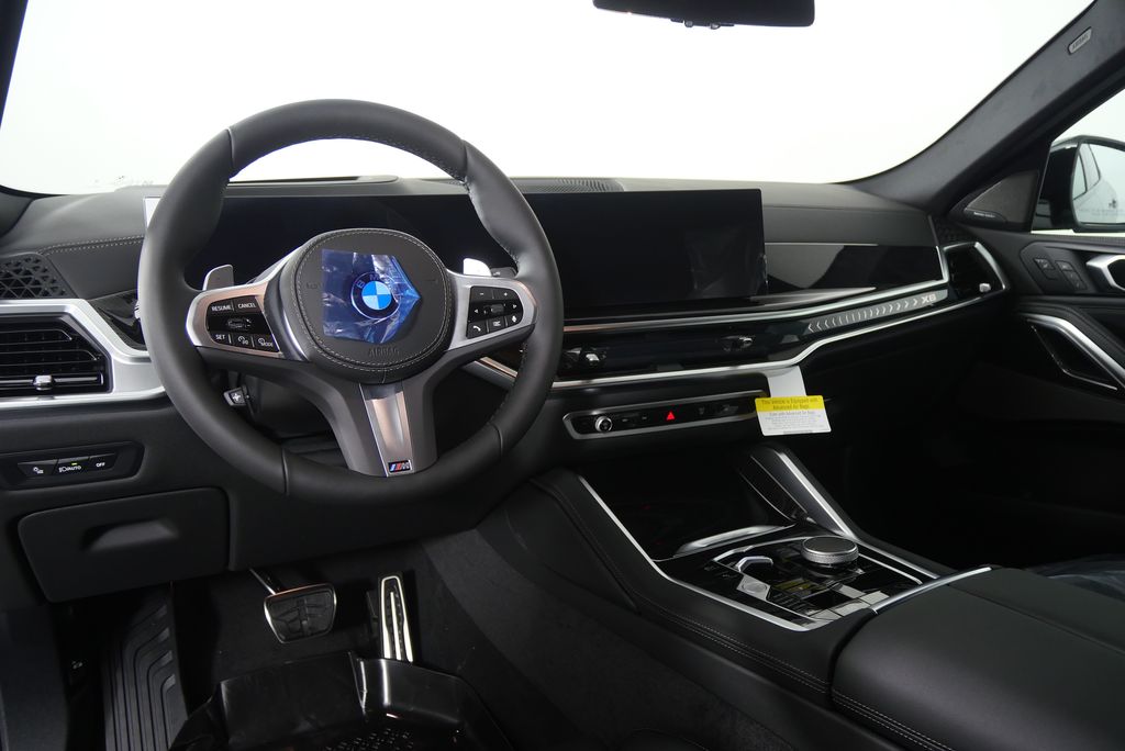 Thumbnail: 2026 BMW X6 - 18