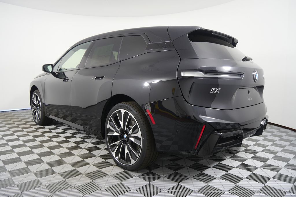 Thumbnail: 2026 BMW iX - 5