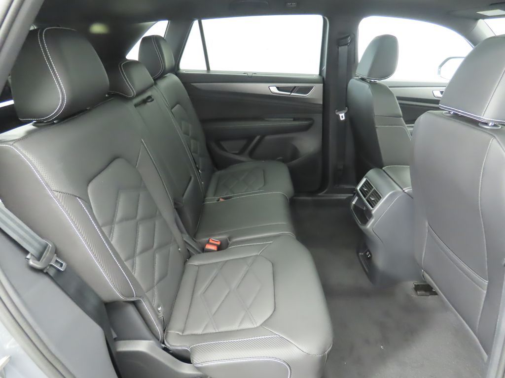 Thumbnail: 2026 Volkswagen Atlas - 22