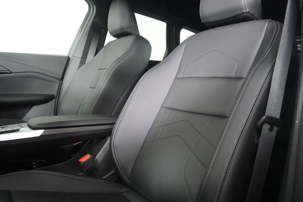 Thumbnail: 2026 BMW X1 - 10