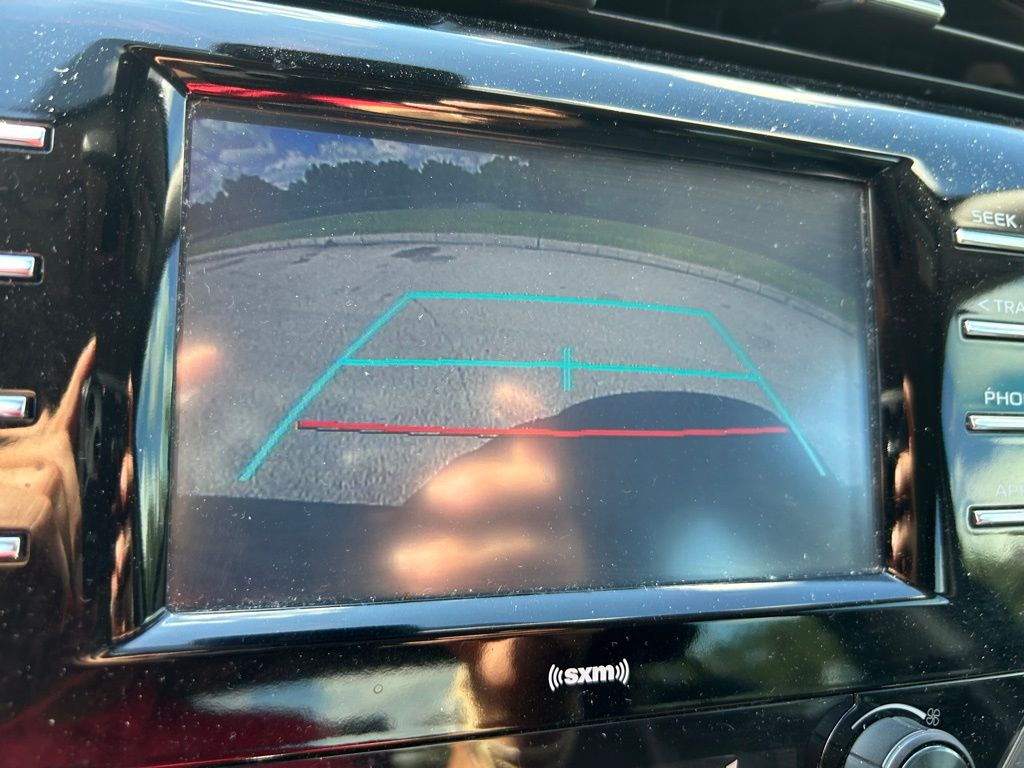 Thumbnail: 2020 Toyota Camry - 25