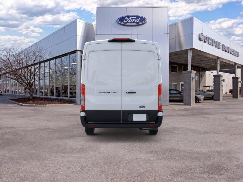 New 2026 Oxford White Ford Base image 5