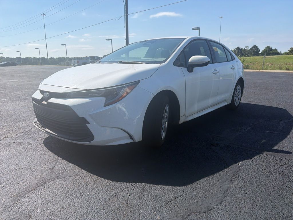 2023 Toyota Corolla LE CVT's photo