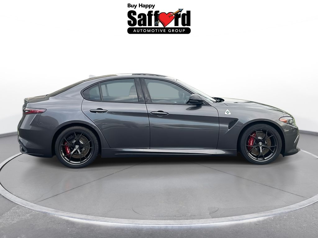 2024 Alfa Romeo Giulia Quadrifoglio RWD