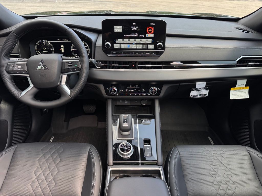 2025 Mitsubishi Outlander PHEV SEL photo 20