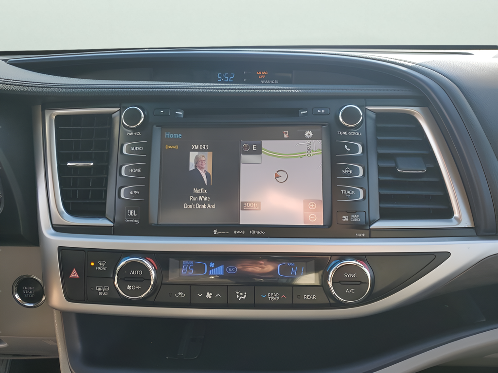 Used Car 2019 Toyota Highlander  Limited For Sale Under $30,000 In Austin, Texas