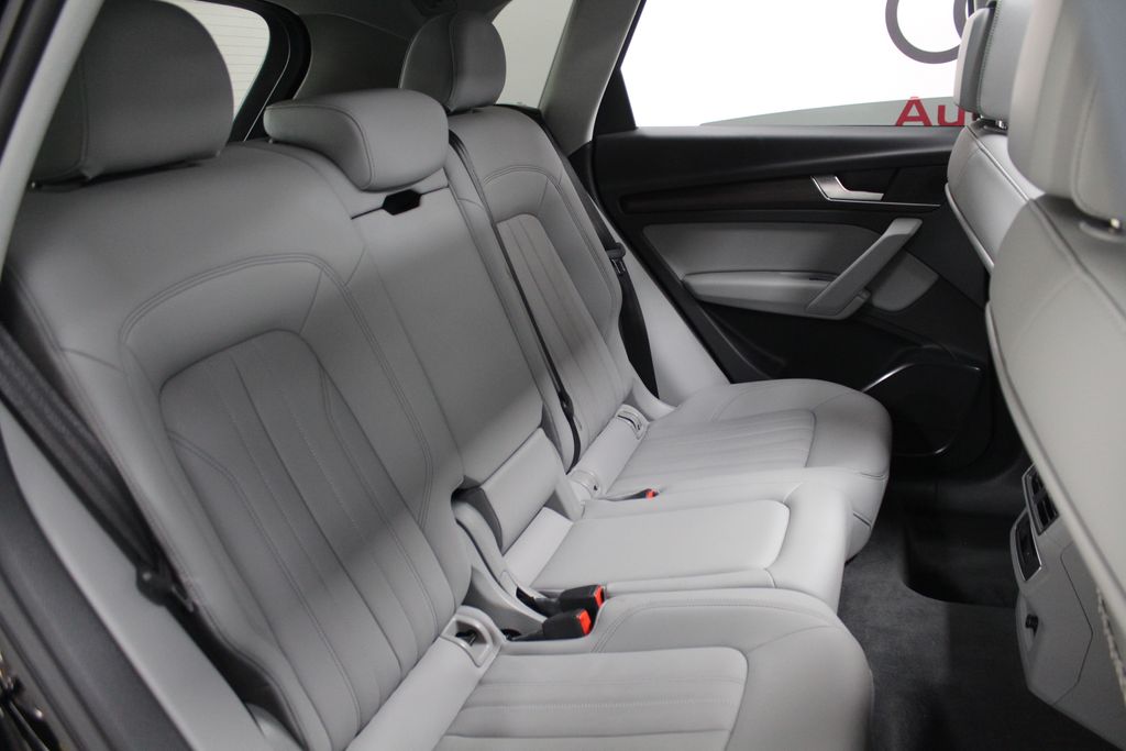 2022 Audi Q5 e Premium 30