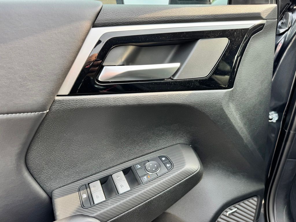 New 2026 Mitsubishi Outlander SUV