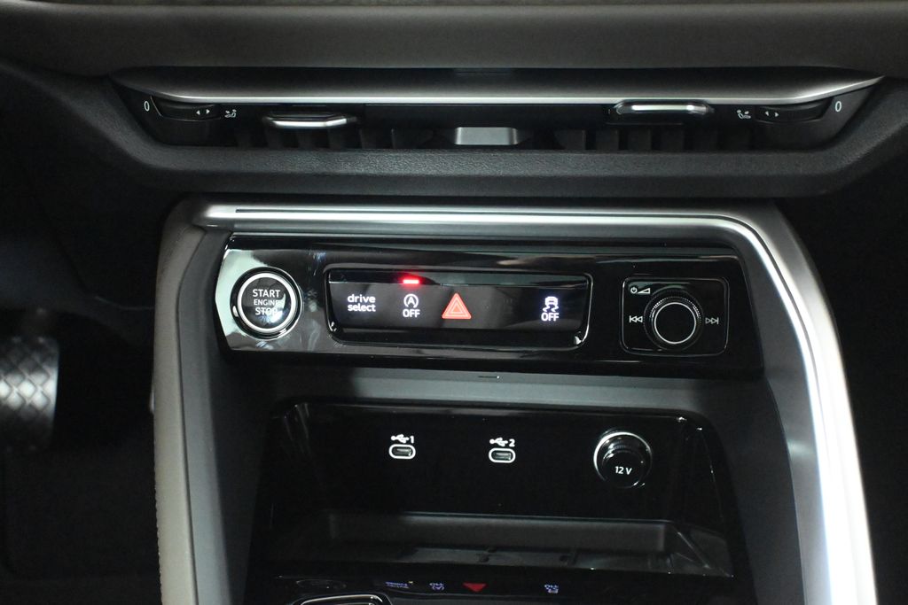 Thumbnail: 2025 Audi Q5 - 20