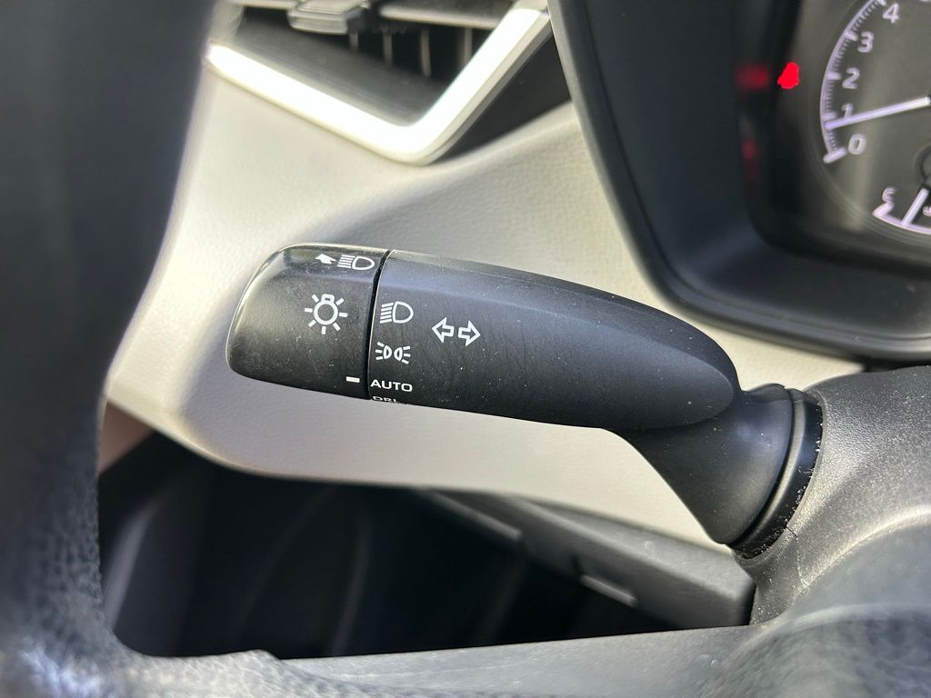 Thumbnail: 2021 Toyota Corolla - 21