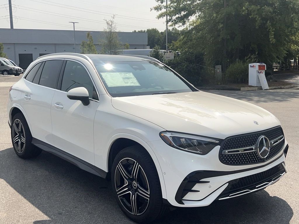 2025 Mercedes-Benz GLC GLC 350e 2