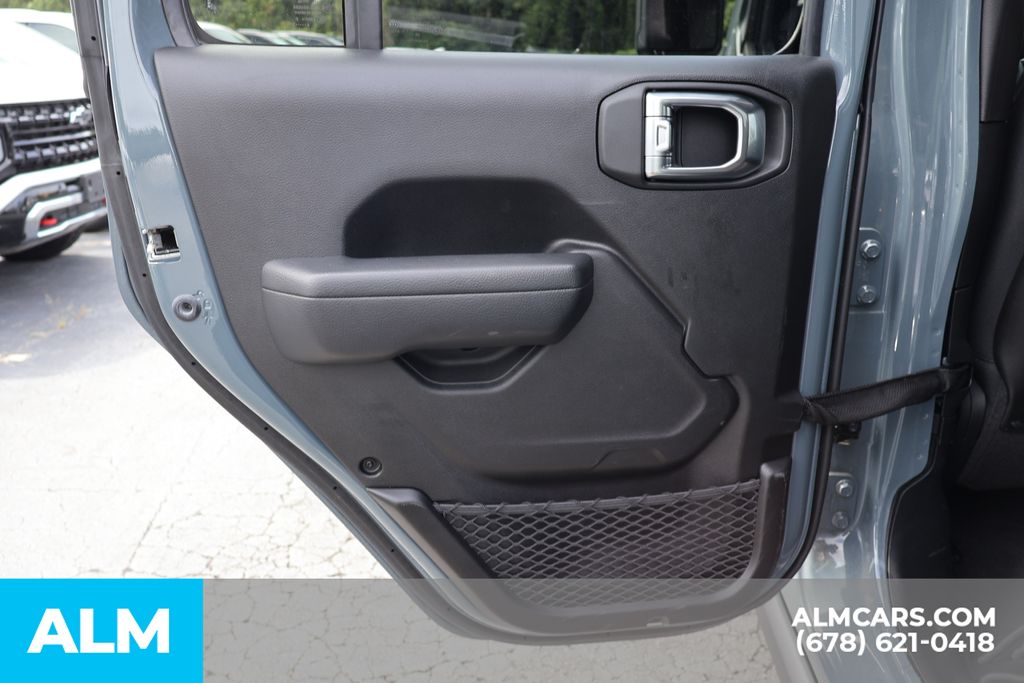 Used 2026 Gray Jeep Mojave image 20