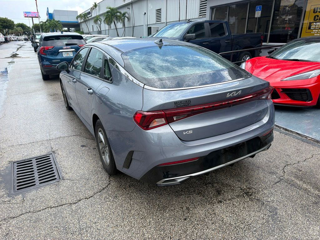Used 2024 Everlasting Silver Kia LXS image 11
