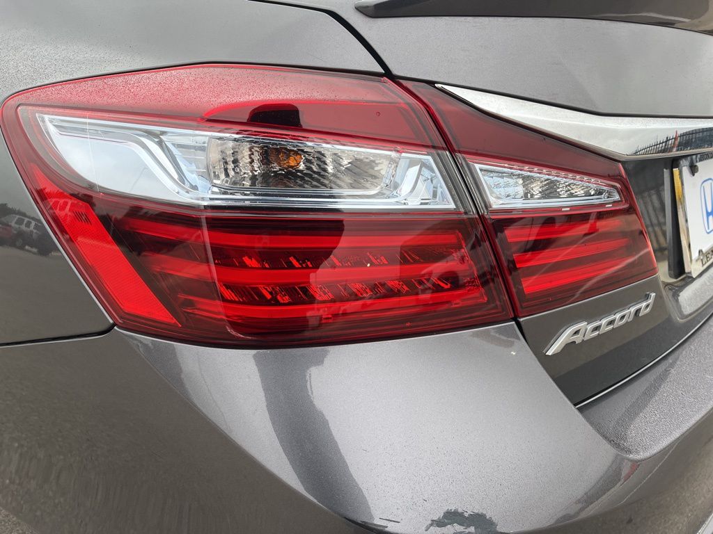 Thumbnail: 2017 Honda Accord - 7