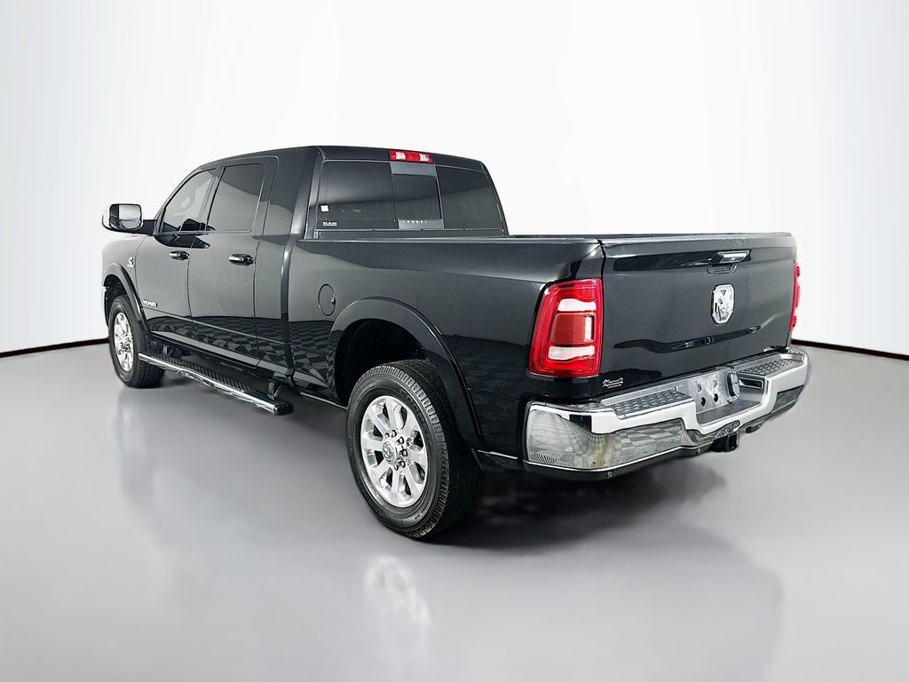 Used 2022 Black Ram Laramie image 5