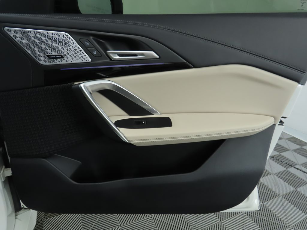 Thumbnail: 2023 BMW X1 - 26