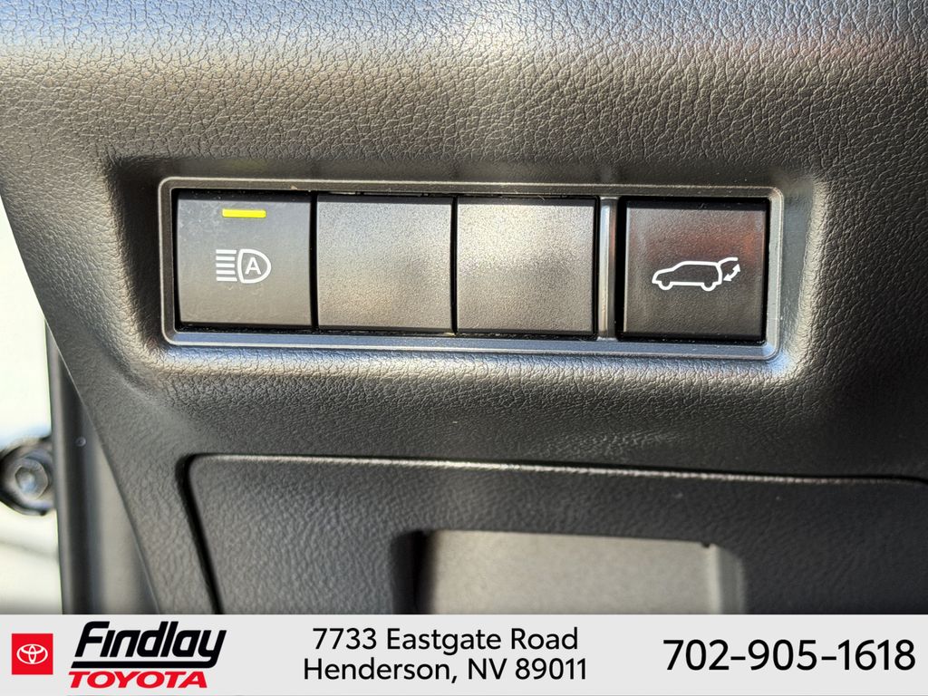 Used 2025 Toyota Grand Highlander SUV