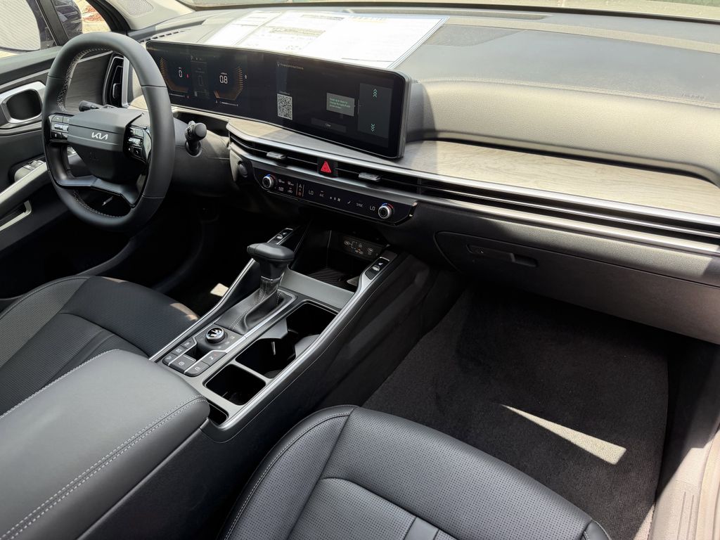 new 2026 Kia Sorento car, priced at $38,154