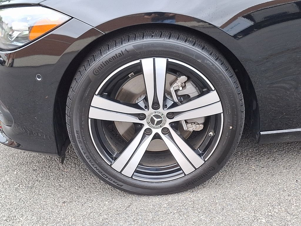 Thumbnail: 2025 Mercedes-Benz C-Class - 8