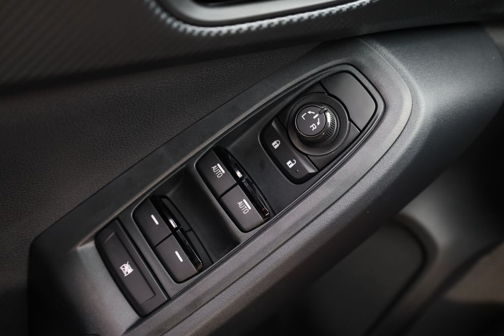 used 2025 Subaru Crosstrek car, priced at $29,565