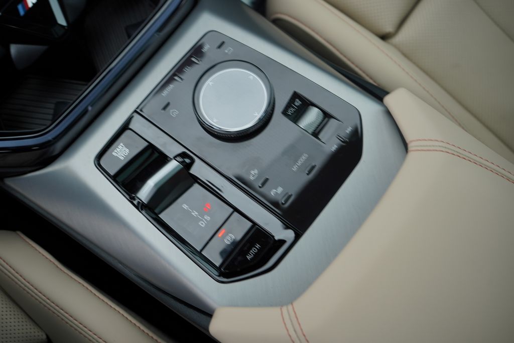 Thumbnail: 2026 BMW X3 - 18