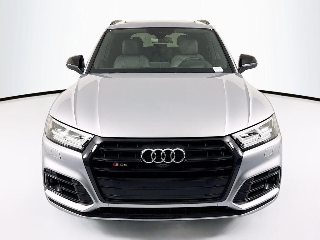Thumbnail: 2020 Audi SQ5 - 2