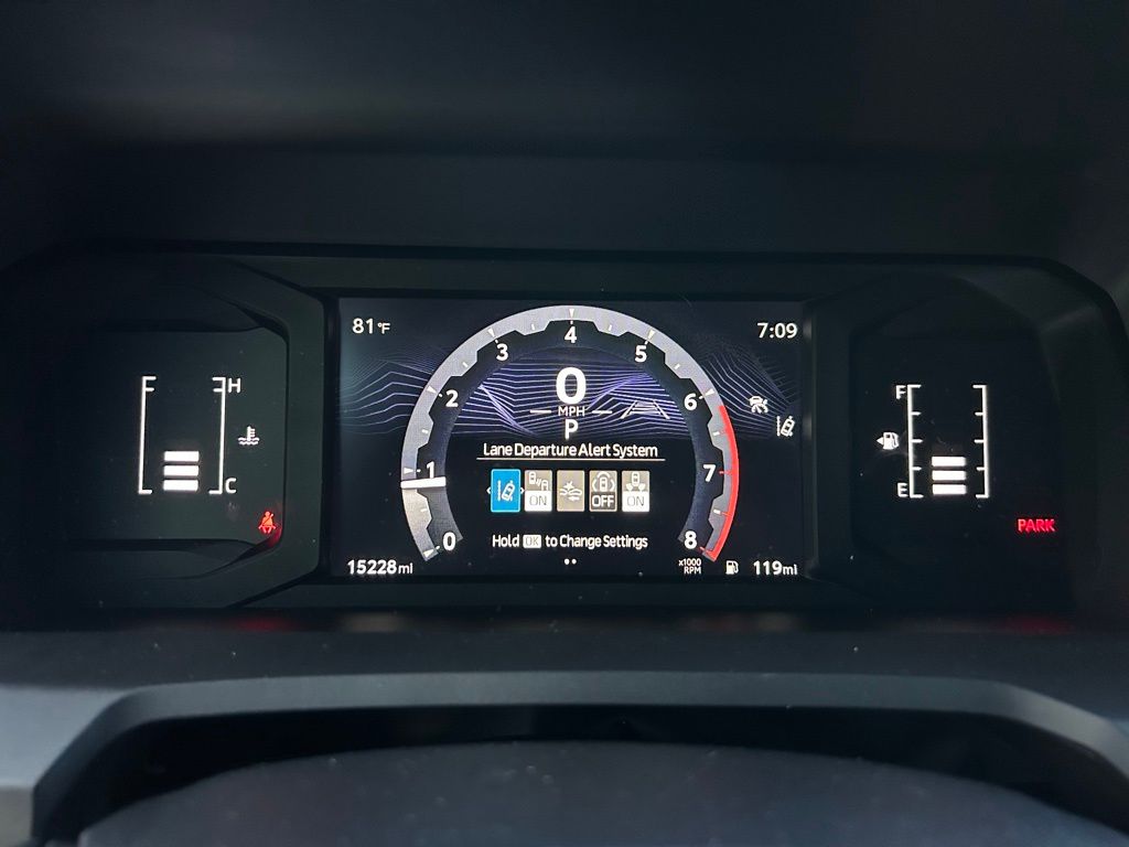 Thumbnail: 2024 Toyota Tacoma - 22