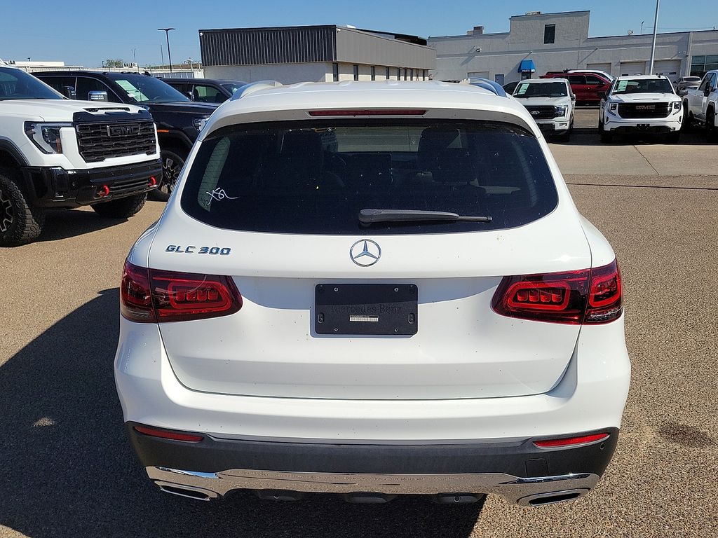 2022 Mercedes-Benz GLC GLC 300 - 8