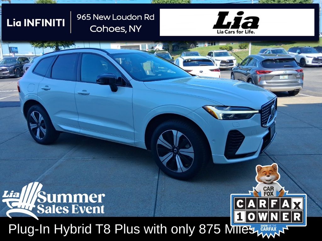 Crystal White Metallic 2025 Volvo XC60 SUV / Crossover All-Wheel Drive Automatic