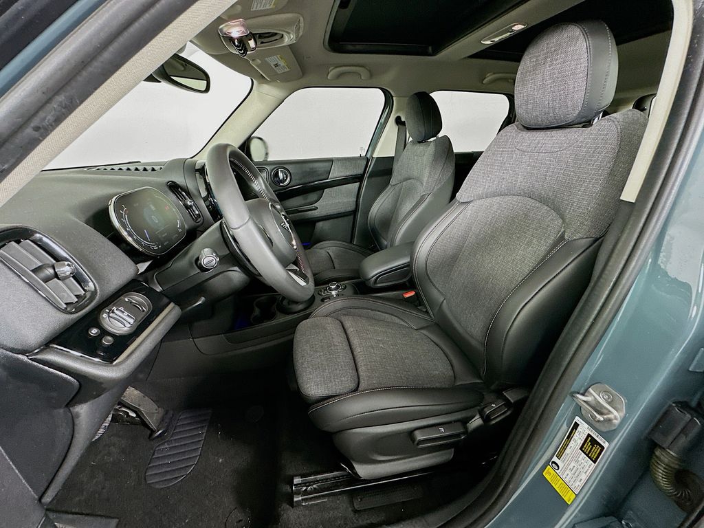 Thumbnail: 2024 MINI Cooper Countryman - 21